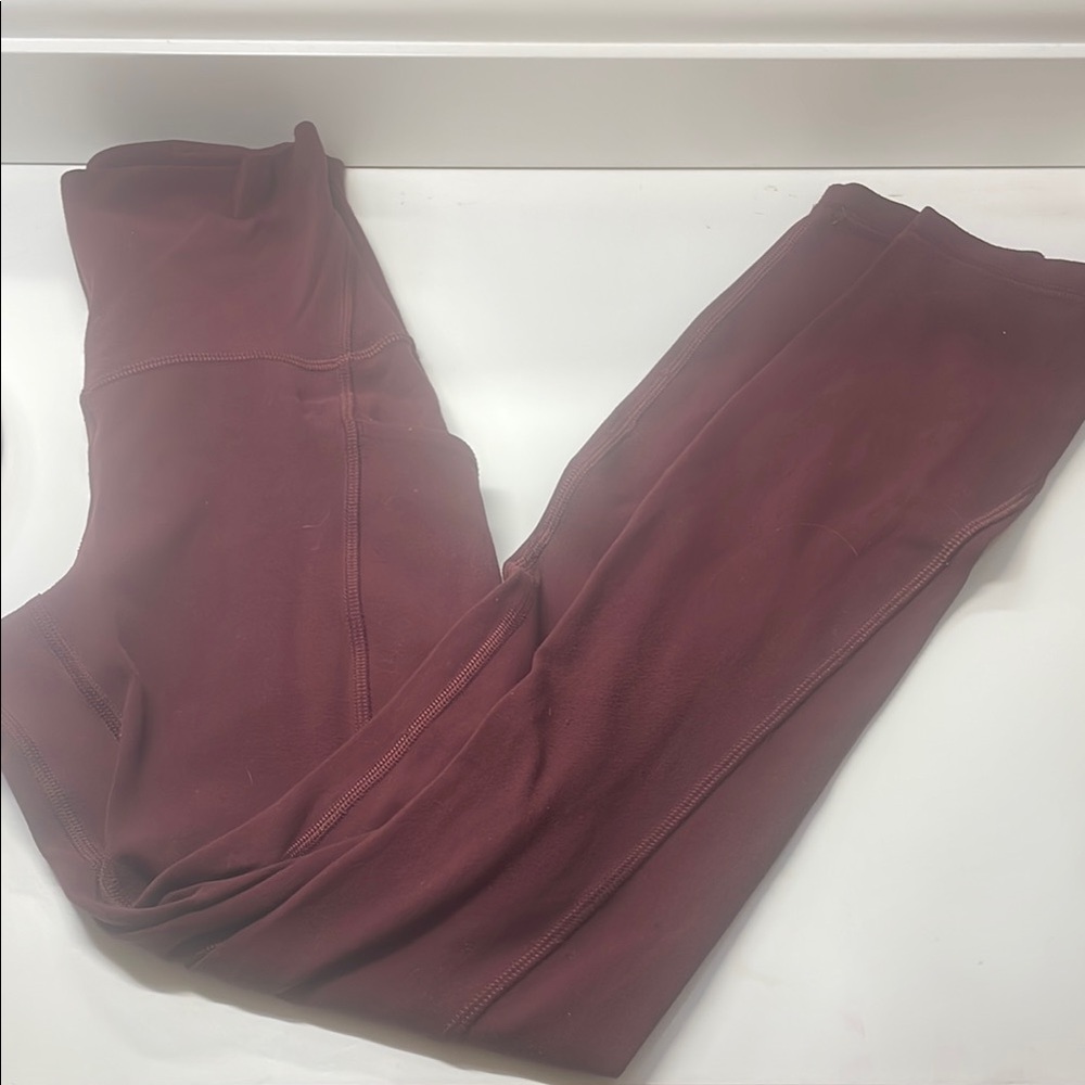 Red Lululemon leggings with pockets 25in